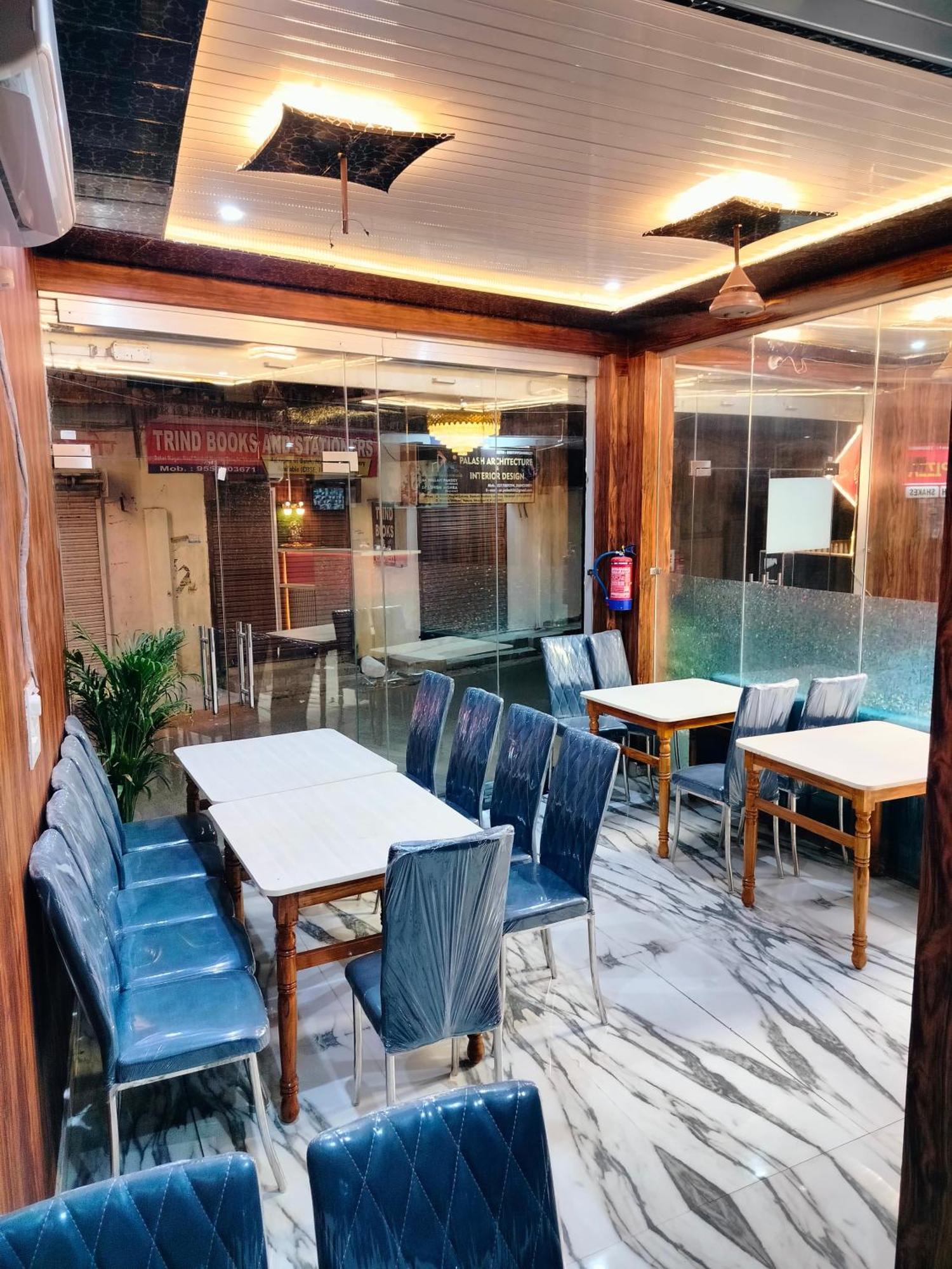 Hotel Vinayak Plaza Βαρανάσι Εξωτερικό φωτογραφία